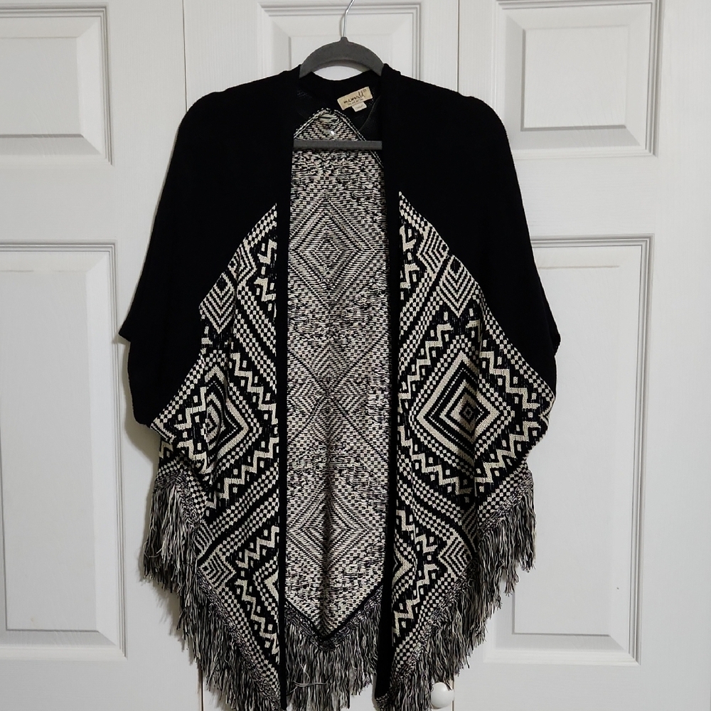OneWorld Black and White Knit Poncho